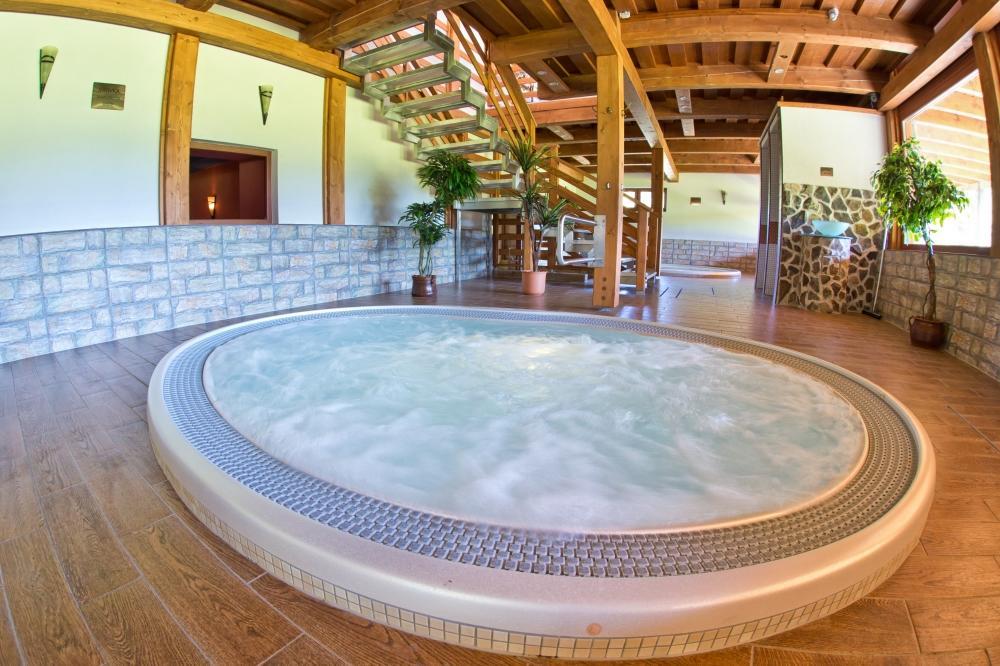 Hotel Gobor Vitanová Екстериор снимка