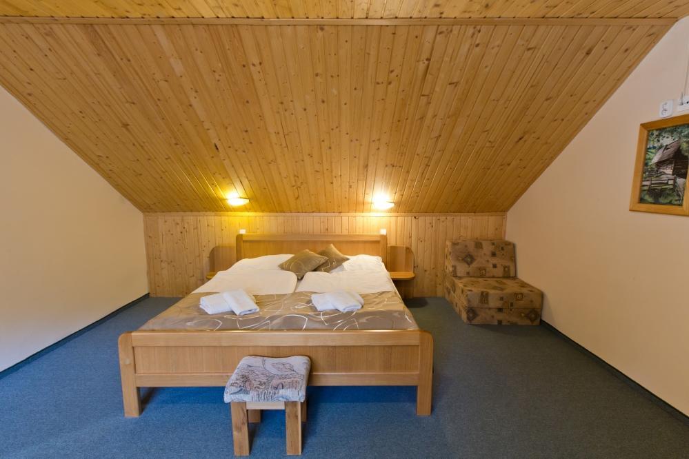 Hotel Gobor Vitanová Екстериор снимка