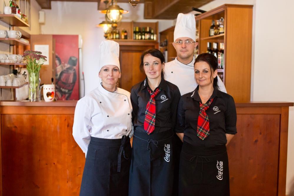Hotel Gobor Vitanová Екстериор снимка